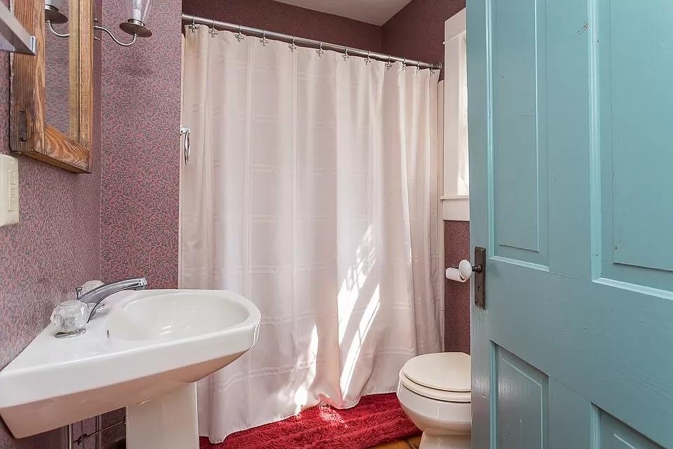 163 PLEASANT VIEW RD, STAUNTON, Virginia 24401, 4 Bedrooms Bedrooms, ,4 BathroomsBathrooms,Residential,163 PLEASANT VIEW RD,671903 MLS # 671903 163 PLEASANT VIEW RD, STAUNTON, Virginia 24401, 4 Bedrooms Bedrooms, ,4 BathroomsBathrooms,Residential,163 PLEASANT VIEW RD,671903 MLS # 671903