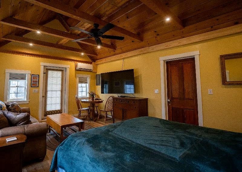 163 PLEASANT VIEW RD, STAUNTON, Virginia 24401, 4 Bedrooms Bedrooms, ,4 BathroomsBathrooms,Residential,163 PLEASANT VIEW RD,671903 MLS # 671903 163 PLEASANT VIEW RD, STAUNTON, Virginia 24401, 4 Bedrooms Bedrooms, ,4 BathroomsBathrooms,Residential,163 PLEASANT VIEW RD,671903 MLS # 671903