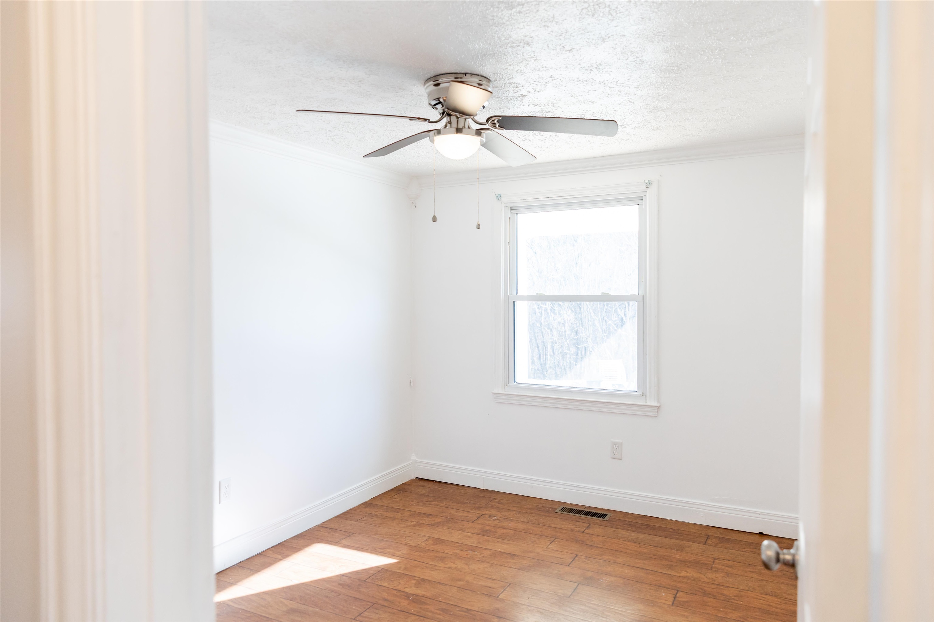 184 SW HILLSIDE DR, BUENA VISTA, Virginia 24416, 4 Bedrooms Bedrooms, ,2 BathroomsBathrooms,Residential,Section 8 Lot 9 Appointment of Substitute Instrume,184 SW HILLSIDE DR,671908 MLS # 671908