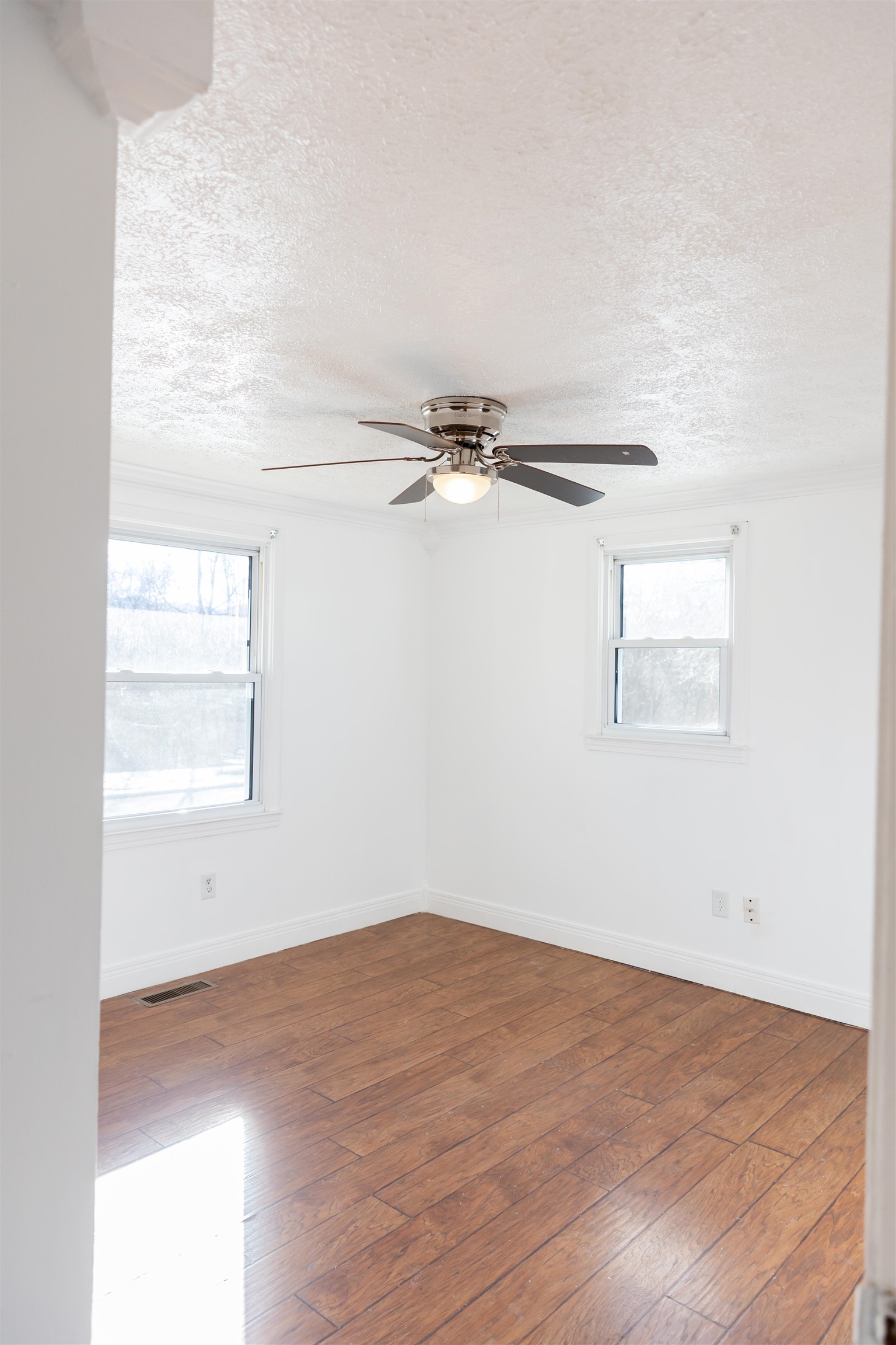 184 SW HILLSIDE DR, BUENA VISTA, Virginia 24416, 4 Bedrooms Bedrooms, ,2 BathroomsBathrooms,Residential,Section 8 Lot 9 Appointment of Substitute Instrume,184 SW HILLSIDE DR,671908 MLS # 671908