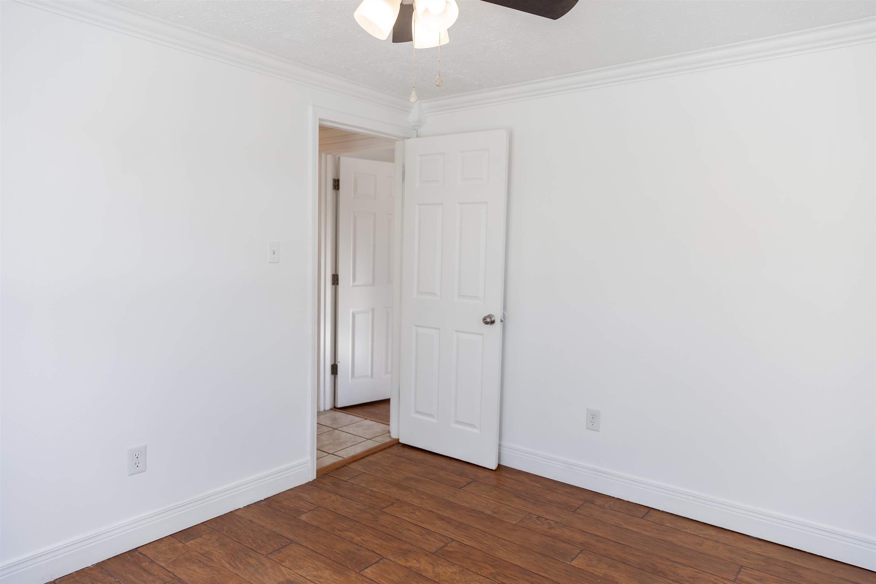 184 SW HILLSIDE DR, BUENA VISTA, Virginia 24416, 4 Bedrooms Bedrooms, ,2 BathroomsBathrooms,Residential,Section 8 Lot 9 Appointment of Substitute Instrume,184 SW HILLSIDE DR,671908 MLS # 671908