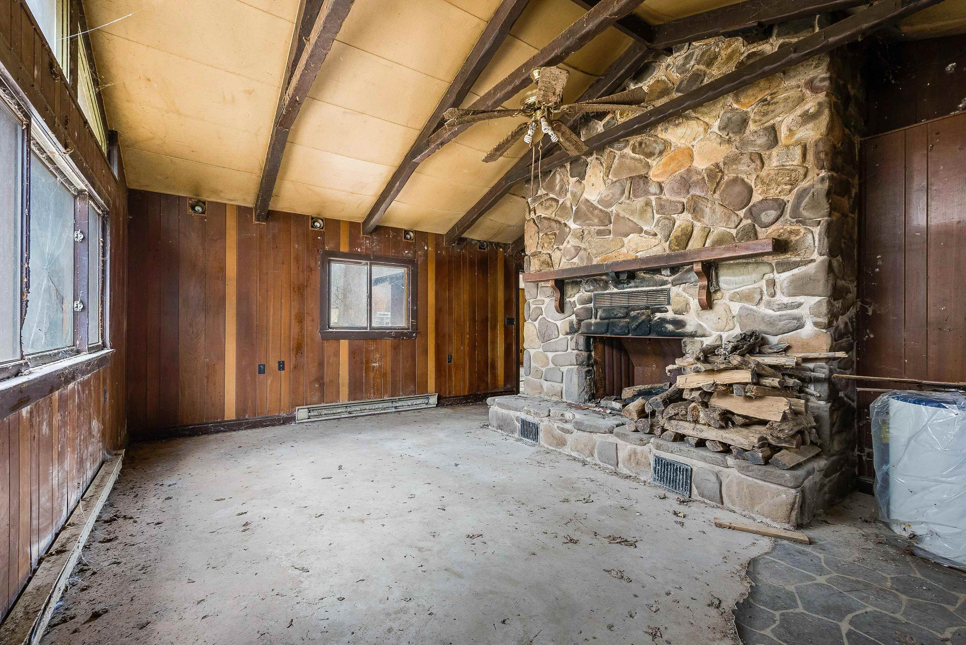 162 LOEWNER LN, HINTON, Virginia 22831, 2 Bedrooms Bedrooms, ,1 BathroomBathrooms,Residential,162 LOEWNER LN,671909 MLS # 671909 162 LOEWNER LN, HINTON, Virginia 22831, 2 Bedrooms Bedrooms, ,1 BathroomBathrooms,Residential,162 LOEWNER LN,671909 MLS # 671909