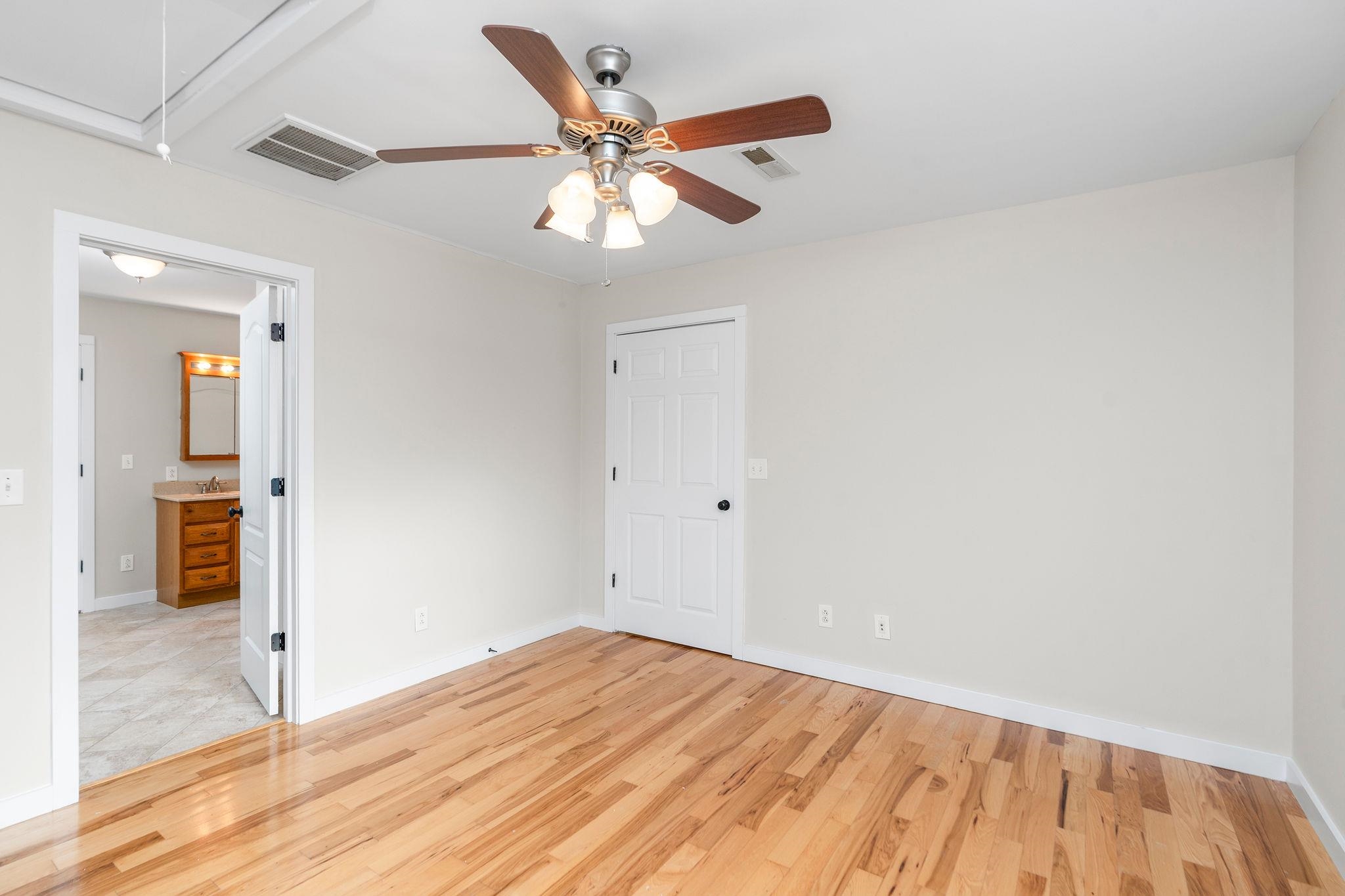 198 TURK MOUNTAIN LN, WAYNESBORO, Virginia 22980, 5 Bedrooms Bedrooms, ,3 BathroomsBathrooms,Residential,198 TURK MOUNTAIN LN,671911 MLS # 671911