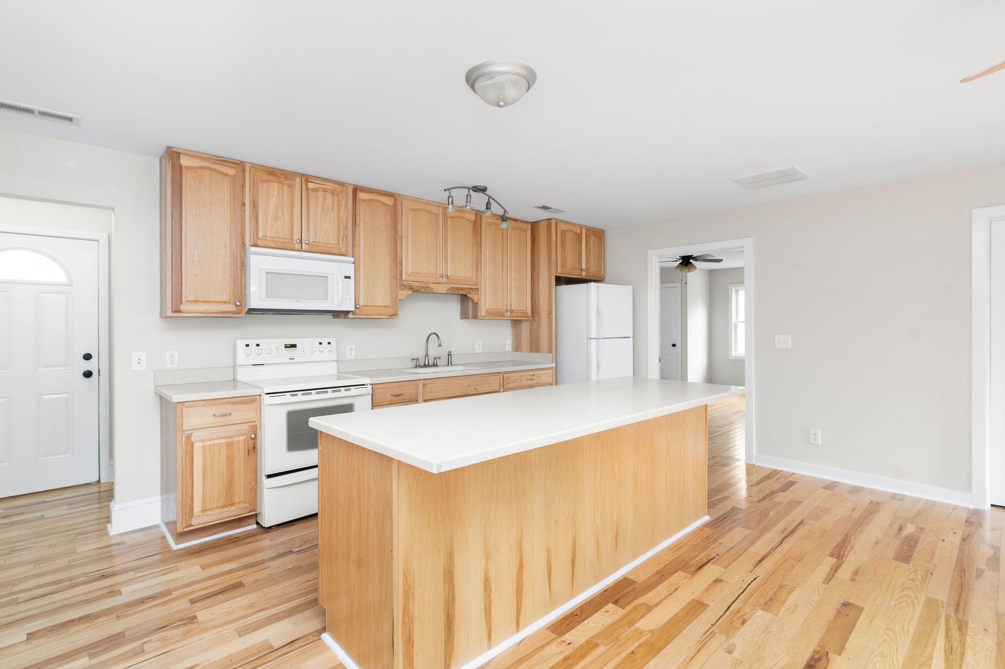 198 TURK MOUNTAIN LN, WAYNESBORO, Virginia 22980, 5 Bedrooms Bedrooms, ,3 BathroomsBathrooms,Residential,198 TURK MOUNTAIN LN,671911 MLS # 671911