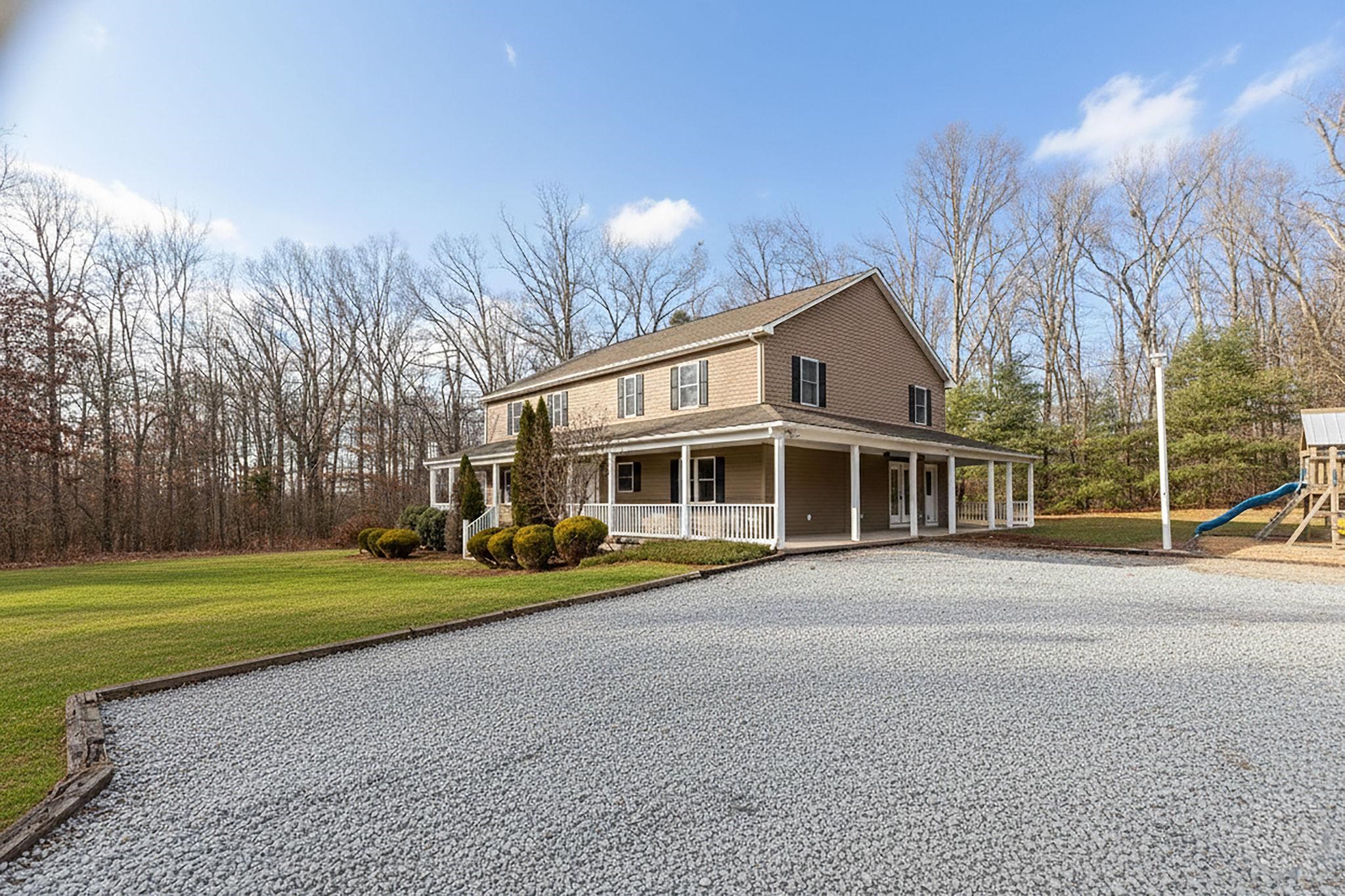 198 TURK MOUNTAIN LN, WAYNESBORO, Virginia 22980, 5 Bedrooms Bedrooms, ,3 BathroomsBathrooms,Residential,198 TURK MOUNTAIN LN,671911 MLS # 671911