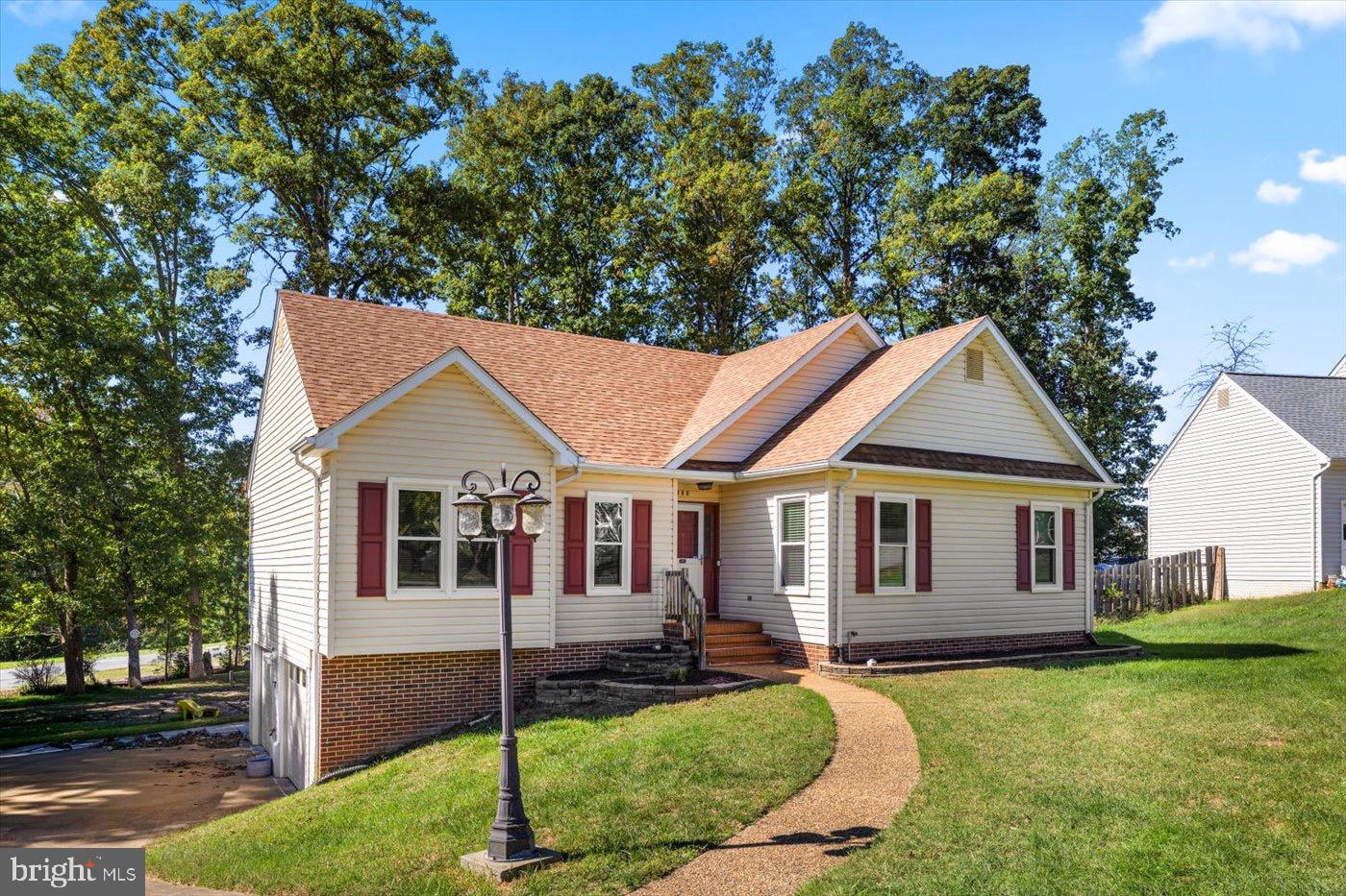 7404 DREW LN, FREDERICKSBURG, Virginia 22407, 3 Bedrooms Bedrooms, 5 Rooms Rooms,2 BathroomsBathrooms,Residential,For sale,7404 DREW LN,VASP2036926 MLS # VASP2036926 7404 DREW LN, FREDERICKSBURG, Virginia 22407, 3 Bedrooms Bedrooms, 5 Rooms Rooms,2 BathroomsBathrooms,Residential,For sale,7404 DREW LN,VASP2036926 MLS # VASP2036926