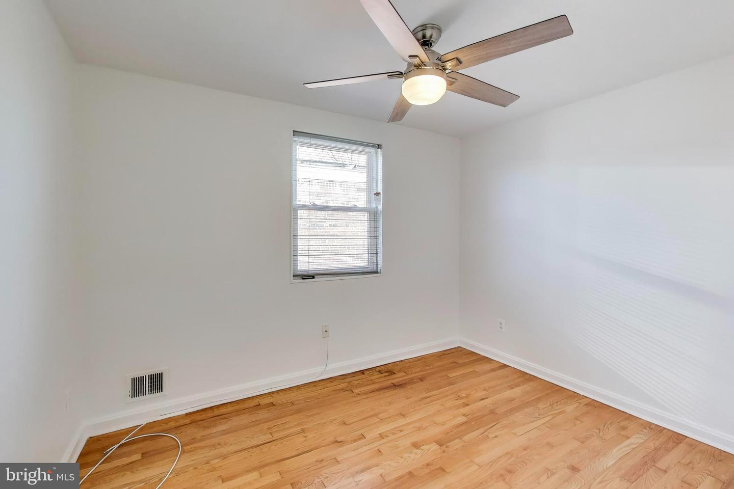 5864 EASTERN AVE NE, WASHINGTON, District Of Columbia 20011, 3 Bedrooms Bedrooms, 6 Rooms Rooms,1 BathroomBathrooms,Residential,For sale,5864 EASTERN AVE NE,DCDC2227312 MLS # DCDC2227312 5864 EASTERN AVE NE, WASHINGTON, District Of Columbia 20011, 3 Bedrooms Bedrooms, 6 Rooms Rooms,1 BathroomBathrooms,Residential,For sale,5864 EASTERN AVE NE,DCDC2227312 MLS # DCDC2227312