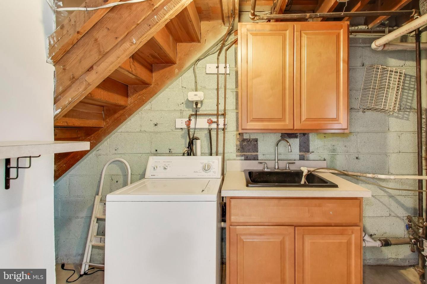 5864 EASTERN AVE NE, WASHINGTON, District Of Columbia 20011, 3 Bedrooms Bedrooms, 6 Rooms Rooms,1 BathroomBathrooms,Residential,For sale,5864 EASTERN AVE NE,DCDC2227312 MLS # DCDC2227312 5864 EASTERN AVE NE, WASHINGTON, District Of Columbia 20011, 3 Bedrooms Bedrooms, 6 Rooms Rooms,1 BathroomBathrooms,Residential,For sale,5864 EASTERN AVE NE,DCDC2227312 MLS # DCDC2227312