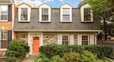 4257 FORDHAM RD NW, WASHINGTON, District Of Columbia 20016, 4 Bedrooms Bedrooms, ,3 BathroomsBathrooms,Residential,For sale,4257 FORDHAM RD NW,DCDC2227554 MLS # DCDC2227554