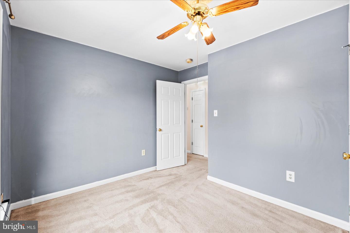 8811 HENLY CT, FREDERICKSBURG, Virginia 22408, 4 Bedrooms Bedrooms, ,2 BathroomsBathrooms,Residential,For sale,8811 HENLY CT,VASP2037800 MLS # VASP2037800 8811 HENLY CT, FREDERICKSBURG, Virginia 22408, 4 Bedrooms Bedrooms, ,2 BathroomsBathrooms,Residential,For sale,8811 HENLY CT,VASP2037800 MLS # VASP2037800