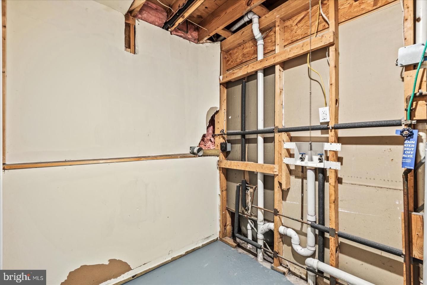 8811 HENLY CT, FREDERICKSBURG, Virginia 22408, 4 Bedrooms Bedrooms, ,2 BathroomsBathrooms,Residential,For sale,8811 HENLY CT,VASP2037800 MLS # VASP2037800 8811 HENLY CT, FREDERICKSBURG, Virginia 22408, 4 Bedrooms Bedrooms, ,2 BathroomsBathrooms,Residential,For sale,8811 HENLY CT,VASP2037800 MLS # VASP2037800