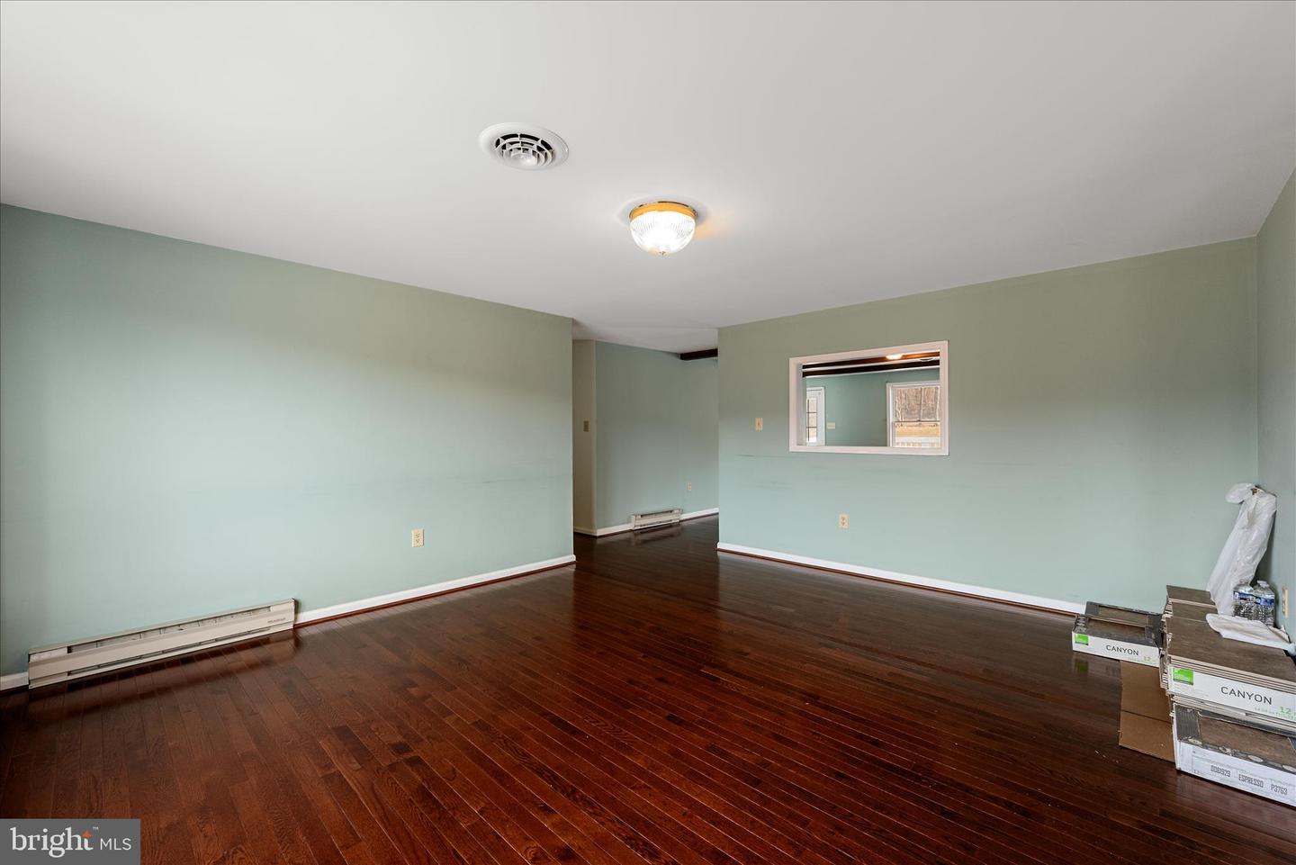 146 BEELER LN, WINCHESTER, Virginia 22603, 3 Bedrooms Bedrooms, ,2 BathroomsBathrooms,Residential,For sale,146 BEELER LN,VAFV2038360 MLS # VAFV2038360