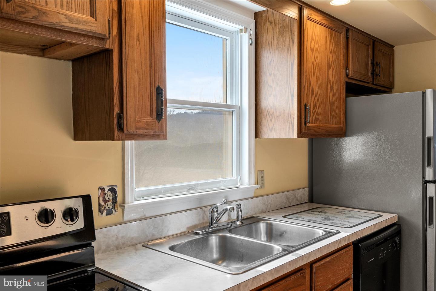 146 BEELER LN, WINCHESTER, Virginia 22603, 3 Bedrooms Bedrooms, ,2 BathroomsBathrooms,Residential,For sale,146 BEELER LN,VAFV2038360 MLS # VAFV2038360