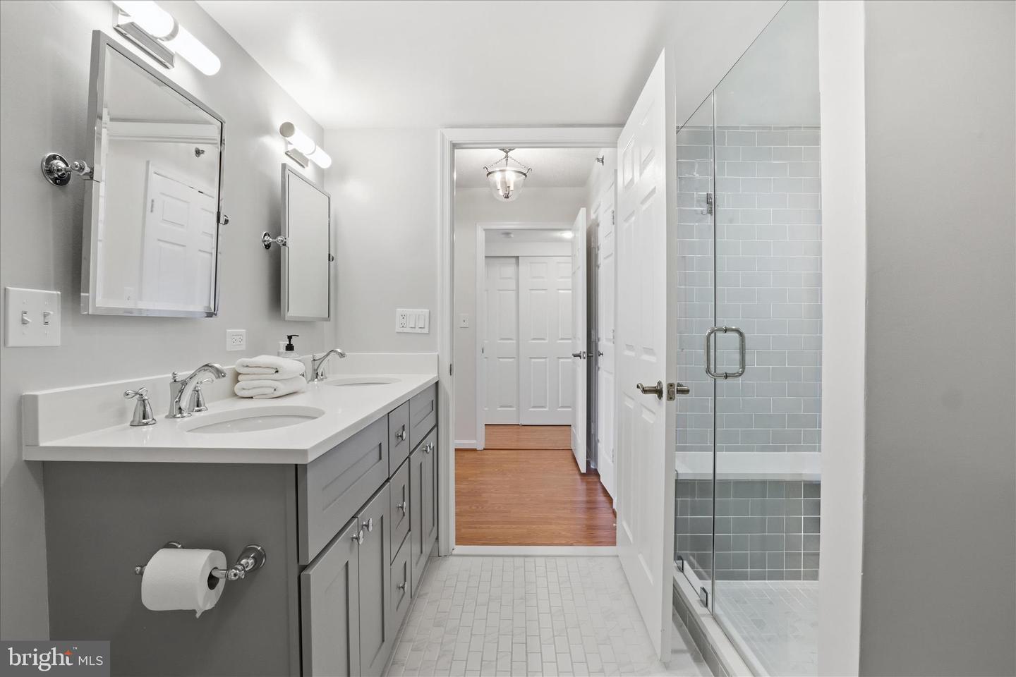 2121 JAMIESON AVE #511, ALEXANDRIA, Virginia 22314, 2 Bedrooms Bedrooms, ,2 BathroomsBathrooms,Residential,For sale,2121 JAMIESON AVE #511,VAAX2052276 MLS # VAAX2052276 2121 JAMIESON AVE #511, ALEXANDRIA, Virginia 22314, 2 Bedrooms Bedrooms, ,2 BathroomsBathrooms,Residential,For sale,2121 JAMIESON AVE #511,VAAX2052276 MLS # VAAX2052276