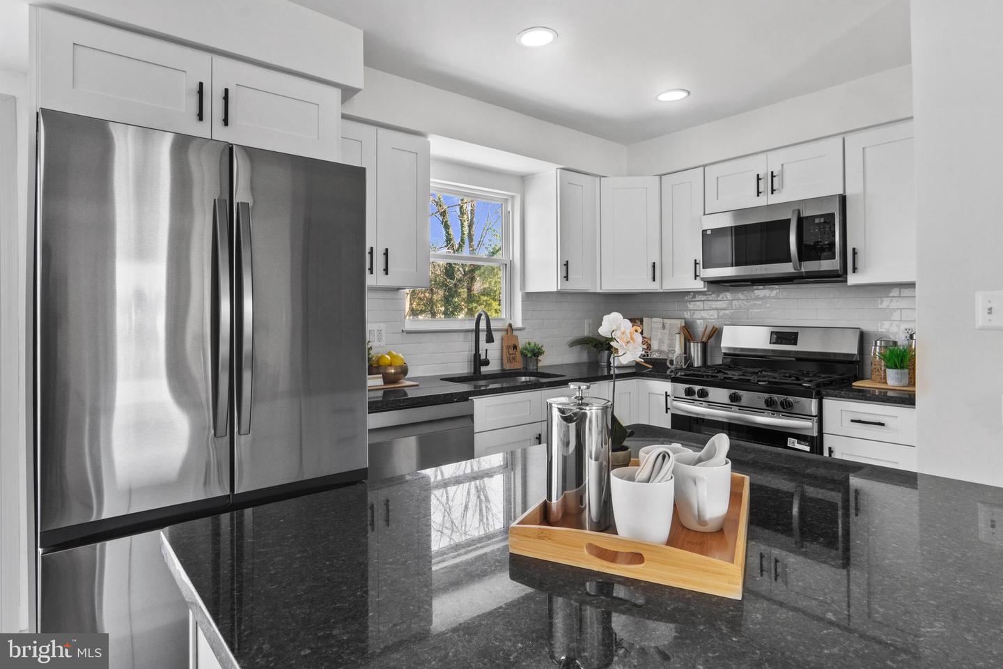 13425 PRINCEDALE DR, WOODBRIDGE, Virginia 22193, 5 Bedrooms Bedrooms, ,3 BathroomsBathrooms,Residential,For sale,13425 PRINCEDALE DR,VAPW2109012 MLS # VAPW2109012 13425 PRINCEDALE DR, WOODBRIDGE, Virginia 22193, 5 Bedrooms Bedrooms, ,3 BathroomsBathrooms,Residential,For sale,13425 PRINCEDALE DR,VAPW2109012 MLS # VAPW2109012