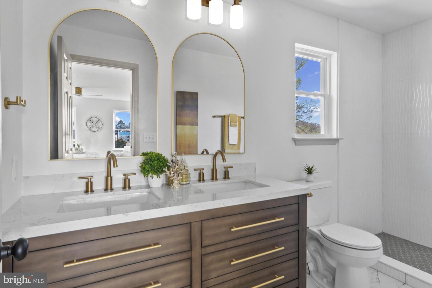 13425 PRINCEDALE DR, WOODBRIDGE, Virginia 22193, 5 Bedrooms Bedrooms, ,3 BathroomsBathrooms,Residential,For sale,13425 PRINCEDALE DR,VAPW2109012 MLS # VAPW2109012 13425 PRINCEDALE DR, WOODBRIDGE, Virginia 22193, 5 Bedrooms Bedrooms, ,3 BathroomsBathrooms,Residential,For sale,13425 PRINCEDALE DR,VAPW2109012 MLS # VAPW2109012