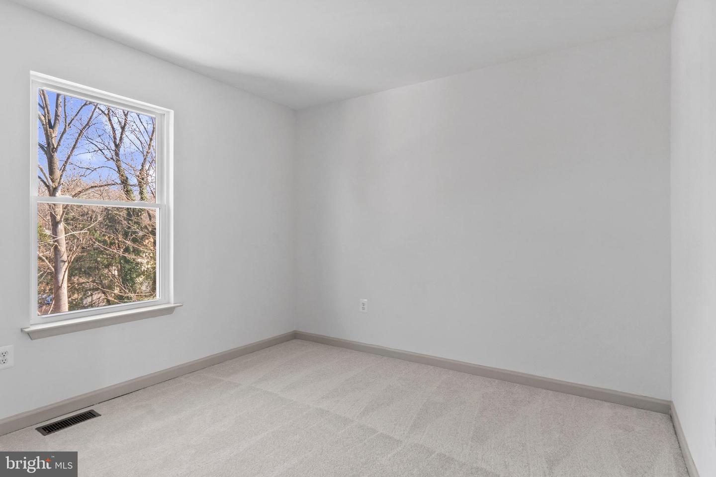 13425 PRINCEDALE DR, WOODBRIDGE, Virginia 22193, 5 Bedrooms Bedrooms, ,3 BathroomsBathrooms,Residential,For sale,13425 PRINCEDALE DR,VAPW2109012 MLS # VAPW2109012 13425 PRINCEDALE DR, WOODBRIDGE, Virginia 22193, 5 Bedrooms Bedrooms, ,3 BathroomsBathrooms,Residential,For sale,13425 PRINCEDALE DR,VAPW2109012 MLS # VAPW2109012