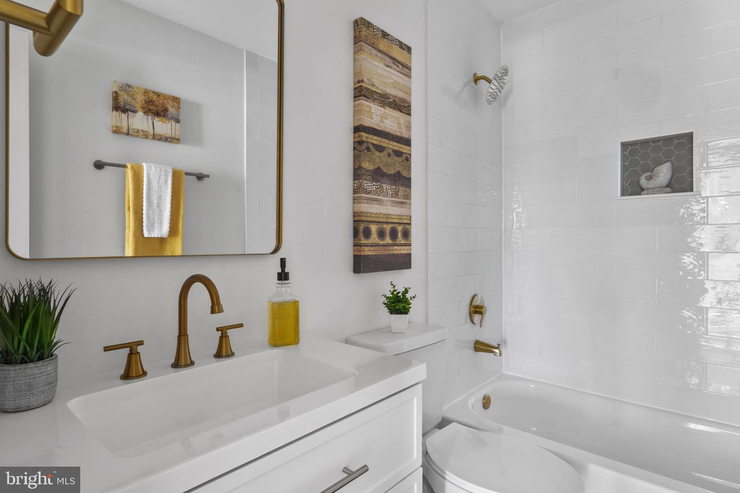 13425 PRINCEDALE DR, WOODBRIDGE, Virginia 22193, 5 Bedrooms Bedrooms, ,3 BathroomsBathrooms,Residential,For sale,13425 PRINCEDALE DR,VAPW2109012 MLS # VAPW2109012 13425 PRINCEDALE DR, WOODBRIDGE, Virginia 22193, 5 Bedrooms Bedrooms, ,3 BathroomsBathrooms,Residential,For sale,13425 PRINCEDALE DR,VAPW2109012 MLS # VAPW2109012