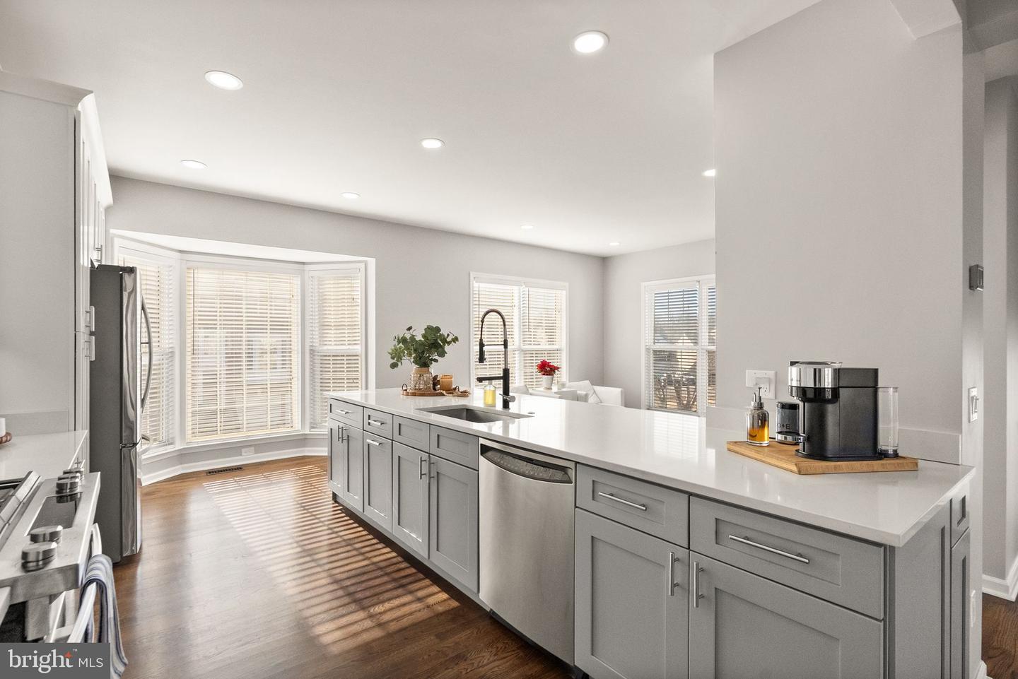 7060 COURTYARD WAY, HAYMARKET, Virginia 20169, 4 Bedrooms Bedrooms, ,3 BathroomsBathrooms,Residential,For sale,7060 COURTYARD WAY,VAPW2109094 MLS # VAPW2109094 7060 COURTYARD WAY, HAYMARKET, Virginia 20169, 4 Bedrooms Bedrooms, ,3 BathroomsBathrooms,Residential,For sale,7060 COURTYARD WAY,VAPW2109094 MLS # VAPW2109094