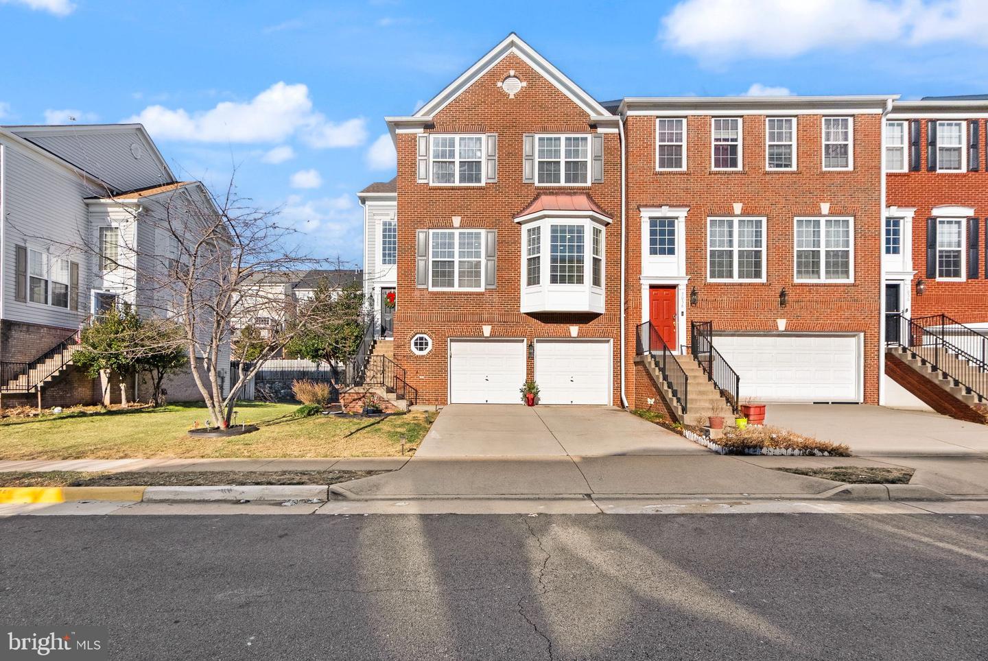 7060 COURTYARD WAY, HAYMARKET, Virginia 20169, 4 Bedrooms Bedrooms, ,3 BathroomsBathrooms,Residential,For sale,7060 COURTYARD WAY,VAPW2109094 MLS # VAPW2109094 7060 COURTYARD WAY, HAYMARKET, Virginia 20169, 4 Bedrooms Bedrooms, ,3 BathroomsBathrooms,Residential,For sale,7060 COURTYARD WAY,VAPW2109094 MLS # VAPW2109094