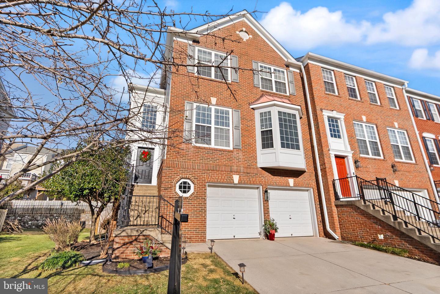 7060 COURTYARD WAY, HAYMARKET, Virginia 20169, 4 Bedrooms Bedrooms, ,3 BathroomsBathrooms,Residential,For sale,7060 COURTYARD WAY,VAPW2109094 MLS # VAPW2109094 7060 COURTYARD WAY, HAYMARKET, Virginia 20169, 4 Bedrooms Bedrooms, ,3 BathroomsBathrooms,Residential,For sale,7060 COURTYARD WAY,VAPW2109094 MLS # VAPW2109094