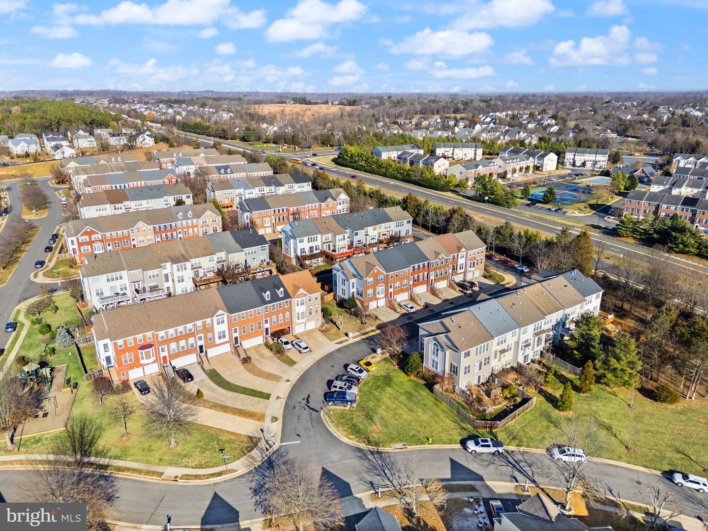 7060 COURTYARD WAY, HAYMARKET, Virginia 20169, 4 Bedrooms Bedrooms, ,3 BathroomsBathrooms,Residential,For sale,7060 COURTYARD WAY,VAPW2109094 MLS # VAPW2109094 7060 COURTYARD WAY, HAYMARKET, Virginia 20169, 4 Bedrooms Bedrooms, ,3 BathroomsBathrooms,Residential,For sale,7060 COURTYARD WAY,VAPW2109094 MLS # VAPW2109094