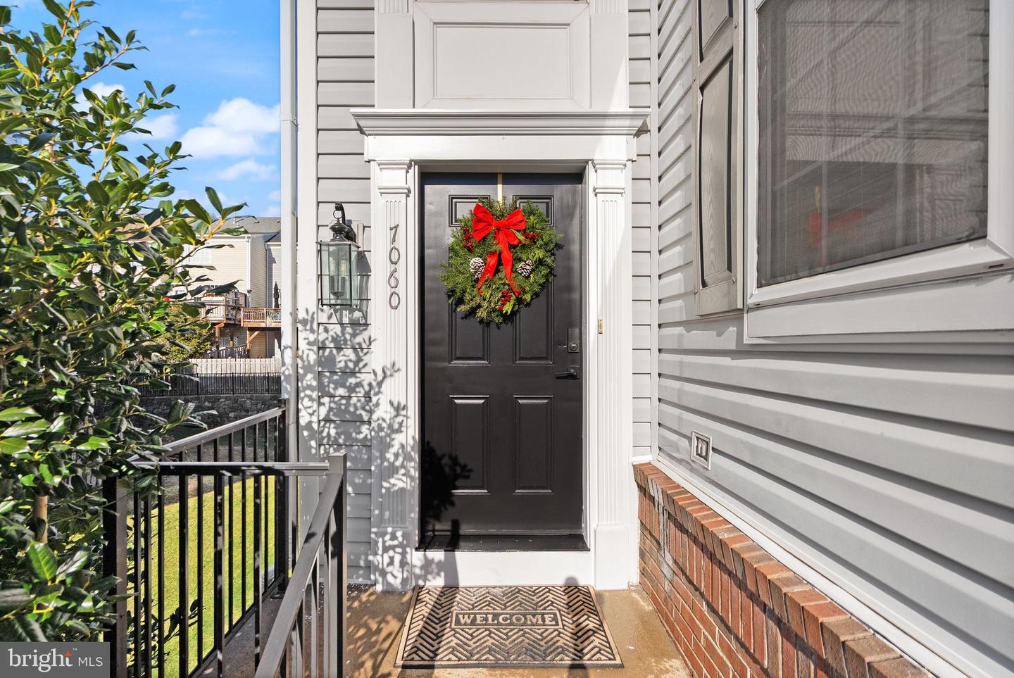 7060 COURTYARD WAY, HAYMARKET, Virginia 20169, 4 Bedrooms Bedrooms, ,3 BathroomsBathrooms,Residential,For sale,7060 COURTYARD WAY,VAPW2109094 MLS # VAPW2109094 7060 COURTYARD WAY, HAYMARKET, Virginia 20169, 4 Bedrooms Bedrooms, ,3 BathroomsBathrooms,Residential,For sale,7060 COURTYARD WAY,VAPW2109094 MLS # VAPW2109094