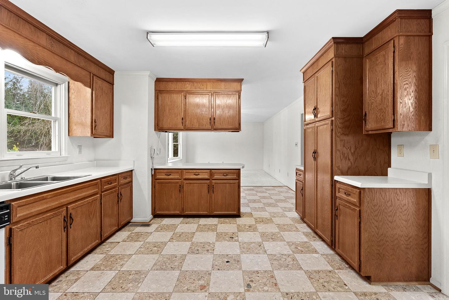 3709 HOWSEN AVE, FAIRFAX, Virginia 22030, 3 Bedrooms Bedrooms, ,3 BathroomsBathrooms,Residential,For sale,3709 HOWSEN AVE,VAFC2007564 MLS # VAFC2007564 3709 HOWSEN AVE, FAIRFAX, Virginia 22030, 3 Bedrooms Bedrooms, ,3 BathroomsBathrooms,Residential,For sale,3709 HOWSEN AVE,VAFC2007564 MLS # VAFC2007564