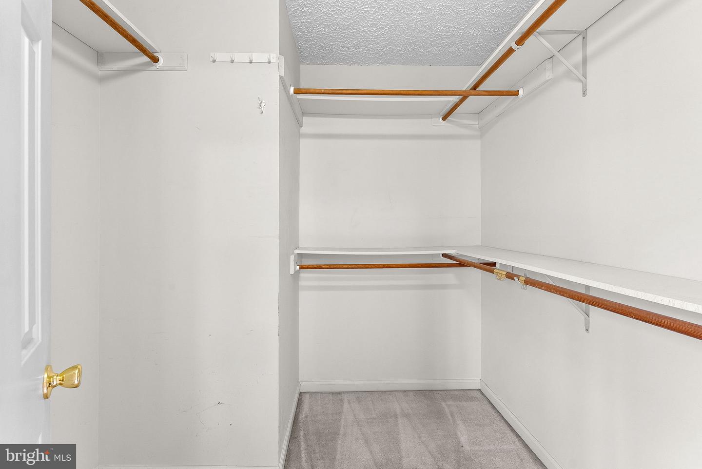 3709 HOWSEN AVE, FAIRFAX, Virginia 22030, 3 Bedrooms Bedrooms, ,3 BathroomsBathrooms,Residential,For sale,3709 HOWSEN AVE,VAFC2007564 MLS # VAFC2007564 3709 HOWSEN AVE, FAIRFAX, Virginia 22030, 3 Bedrooms Bedrooms, ,3 BathroomsBathrooms,Residential,For sale,3709 HOWSEN AVE,VAFC2007564 MLS # VAFC2007564