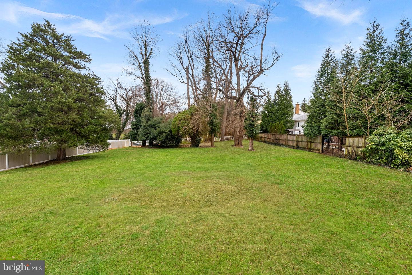 3709 HOWSEN AVE, FAIRFAX, Virginia 22030, 3 Bedrooms Bedrooms, ,3 BathroomsBathrooms,Residential,For sale,3709 HOWSEN AVE,VAFC2007564 MLS # VAFC2007564 3709 HOWSEN AVE, FAIRFAX, Virginia 22030, 3 Bedrooms Bedrooms, ,3 BathroomsBathrooms,Residential,For sale,3709 HOWSEN AVE,VAFC2007564 MLS # VAFC2007564