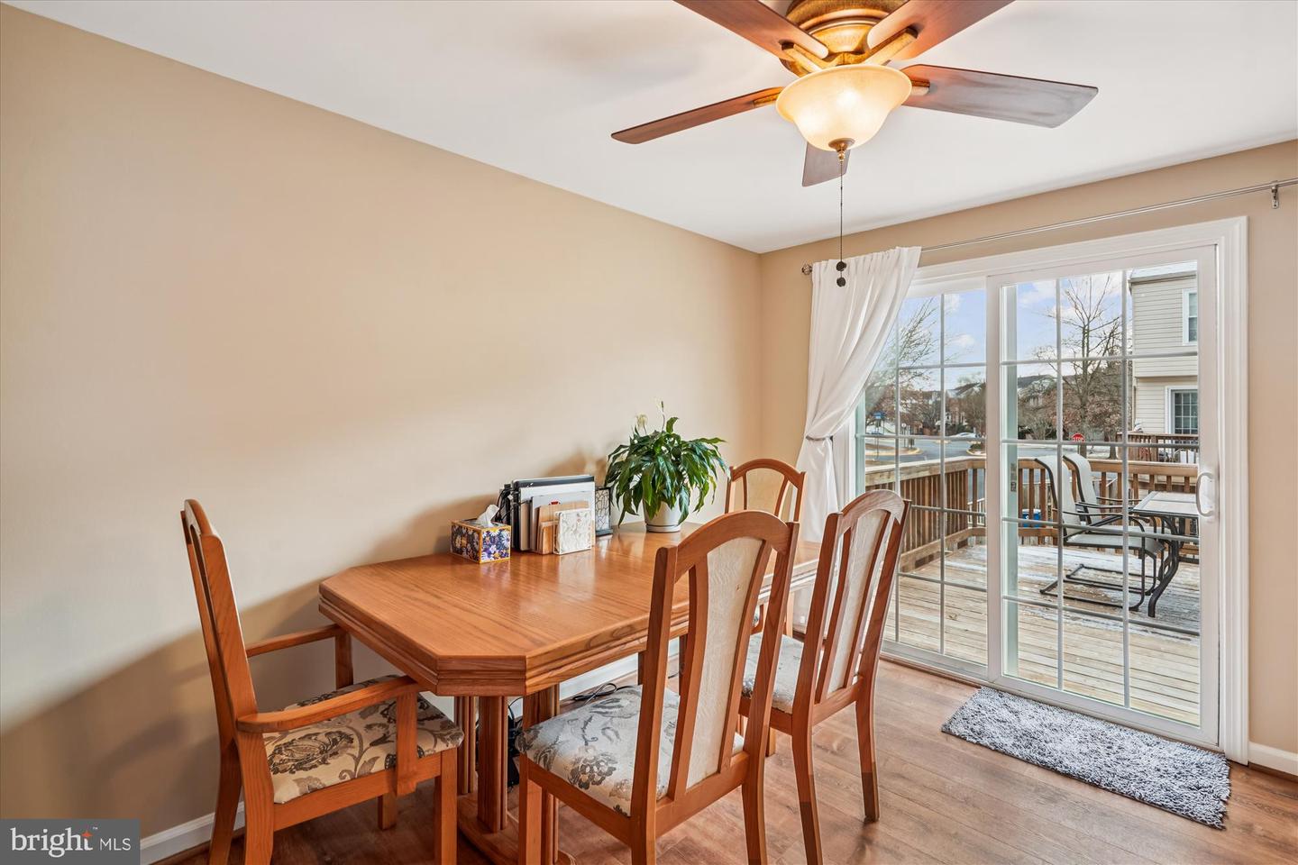 14701 WINTERFIELD CT, CENTREVILLE, Virginia 20120, 3 Bedrooms Bedrooms, ,2 BathroomsBathrooms,Residential,For sale,14701 WINTERFIELD CT,VAFX2282588 MLS # VAFX2282588 14701 WINTERFIELD CT, CENTREVILLE, Virginia 20120, 3 Bedrooms Bedrooms, ,2 BathroomsBathrooms,Residential,For sale,14701 WINTERFIELD CT,VAFX2282588 MLS # VAFX2282588