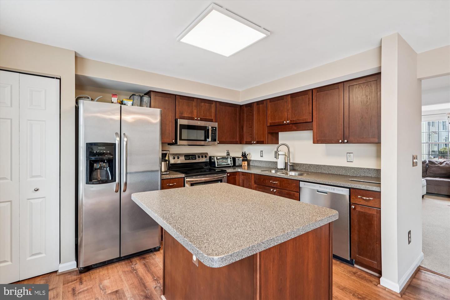 14701 WINTERFIELD CT, CENTREVILLE, Virginia 20120, 3 Bedrooms Bedrooms, ,2 BathroomsBathrooms,Residential,For sale,14701 WINTERFIELD CT,VAFX2282588 MLS # VAFX2282588 14701 WINTERFIELD CT, CENTREVILLE, Virginia 20120, 3 Bedrooms Bedrooms, ,2 BathroomsBathrooms,Residential,For sale,14701 WINTERFIELD CT,VAFX2282588 MLS # VAFX2282588