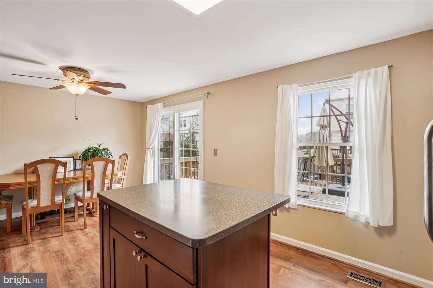 14701 WINTERFIELD CT, CENTREVILLE, Virginia 20120, 3 Bedrooms Bedrooms, ,2 BathroomsBathrooms,Residential,For sale,14701 WINTERFIELD CT,VAFX2282588 MLS # VAFX2282588 14701 WINTERFIELD CT, CENTREVILLE, Virginia 20120, 3 Bedrooms Bedrooms, ,2 BathroomsBathrooms,Residential,For sale,14701 WINTERFIELD CT,VAFX2282588 MLS # VAFX2282588