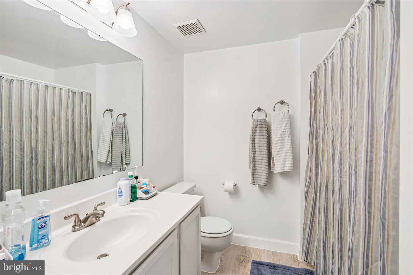 14701 WINTERFIELD CT, CENTREVILLE, Virginia 20120, 3 Bedrooms Bedrooms, ,2 BathroomsBathrooms,Residential,For sale,14701 WINTERFIELD CT,VAFX2282588 MLS # VAFX2282588 14701 WINTERFIELD CT, CENTREVILLE, Virginia 20120, 3 Bedrooms Bedrooms, ,2 BathroomsBathrooms,Residential,For sale,14701 WINTERFIELD CT,VAFX2282588 MLS # VAFX2282588