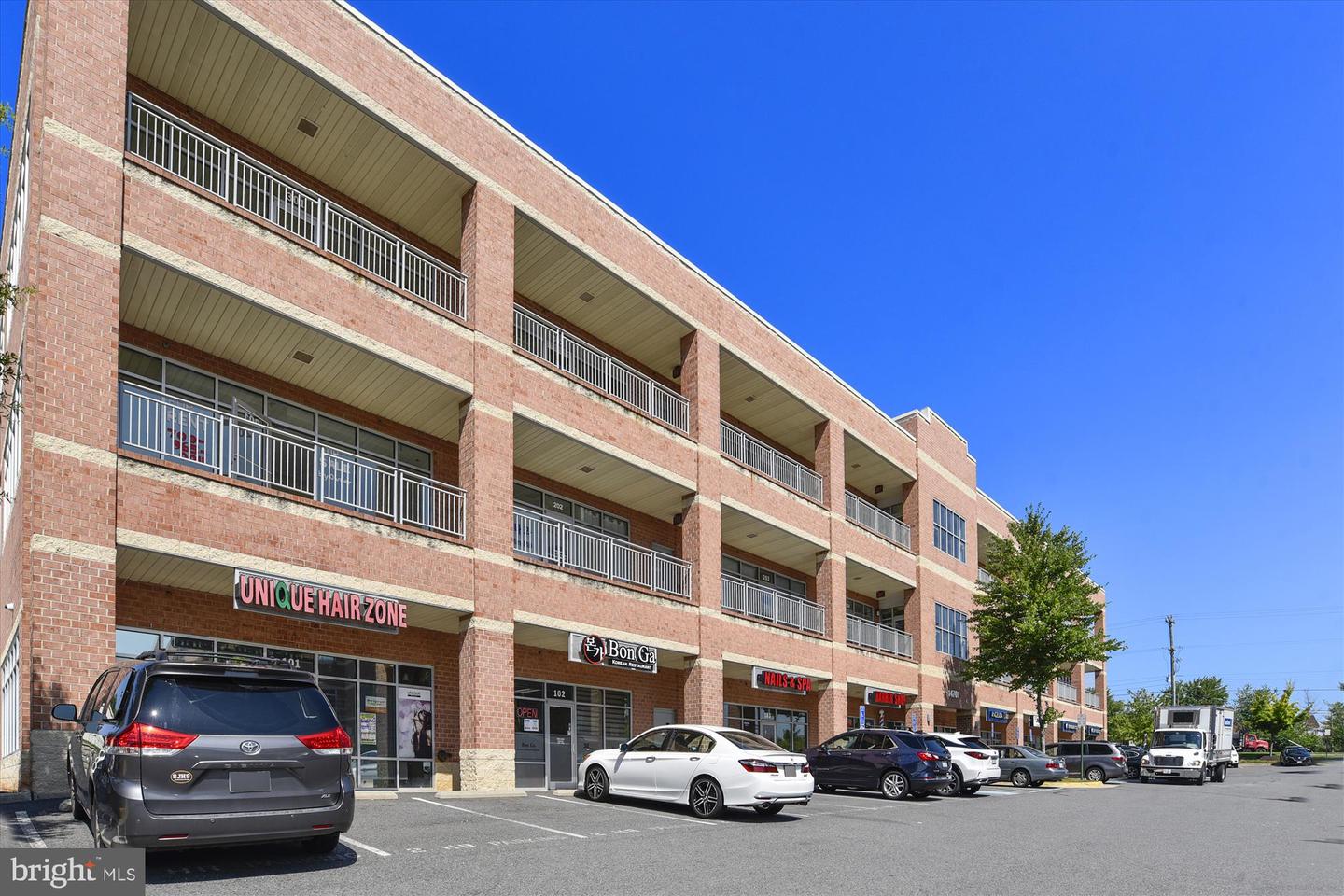 14701 WINTERFIELD CT, CENTREVILLE, Virginia 20120, 3 Bedrooms Bedrooms, ,2 BathroomsBathrooms,Residential,For sale,14701 WINTERFIELD CT,VAFX2282588 MLS # VAFX2282588 14701 WINTERFIELD CT, CENTREVILLE, Virginia 20120, 3 Bedrooms Bedrooms, ,2 BathroomsBathrooms,Residential,For sale,14701 WINTERFIELD CT,VAFX2282588 MLS # VAFX2282588