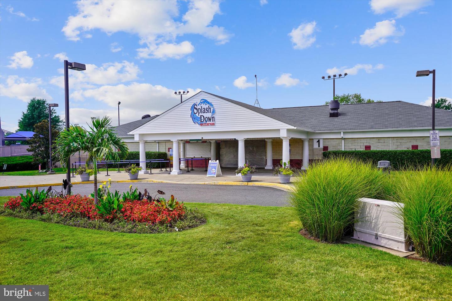 14701 WINTERFIELD CT, CENTREVILLE, Virginia 20120, 3 Bedrooms Bedrooms, ,2 BathroomsBathrooms,Residential,For sale,14701 WINTERFIELD CT,VAFX2282588 MLS # VAFX2282588 14701 WINTERFIELD CT, CENTREVILLE, Virginia 20120, 3 Bedrooms Bedrooms, ,2 BathroomsBathrooms,Residential,For sale,14701 WINTERFIELD CT,VAFX2282588 MLS # VAFX2282588