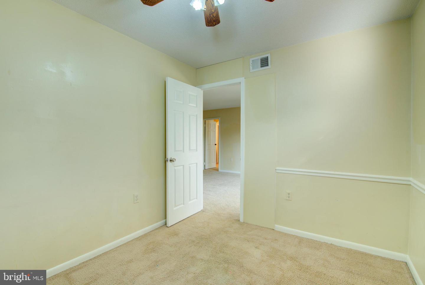 613 CENTER ST #T2, HERNDON, Virginia 20170, 1 Bedroom Bedrooms, ,1 BathroomBathrooms,Residential,For sale,613 CENTER ST #T2,VAFX2282680 MLS # VAFX2282680