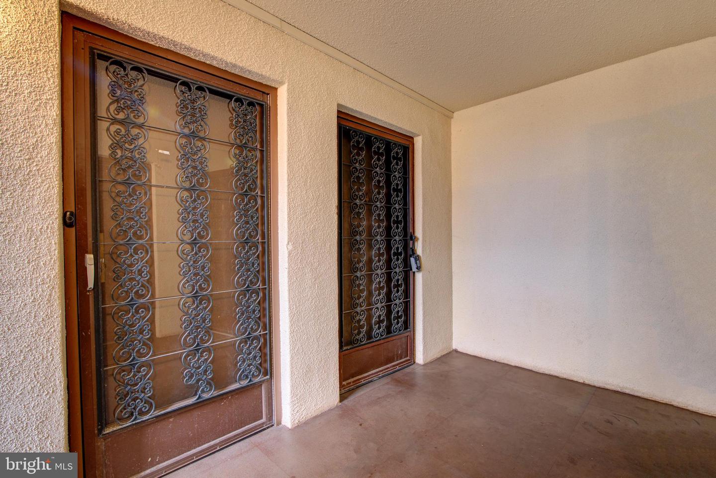 613 CENTER ST #T2, HERNDON, Virginia 20170, 1 Bedroom Bedrooms, ,1 BathroomBathrooms,Residential,For sale,613 CENTER ST #T2,VAFX2282680 MLS # VAFX2282680