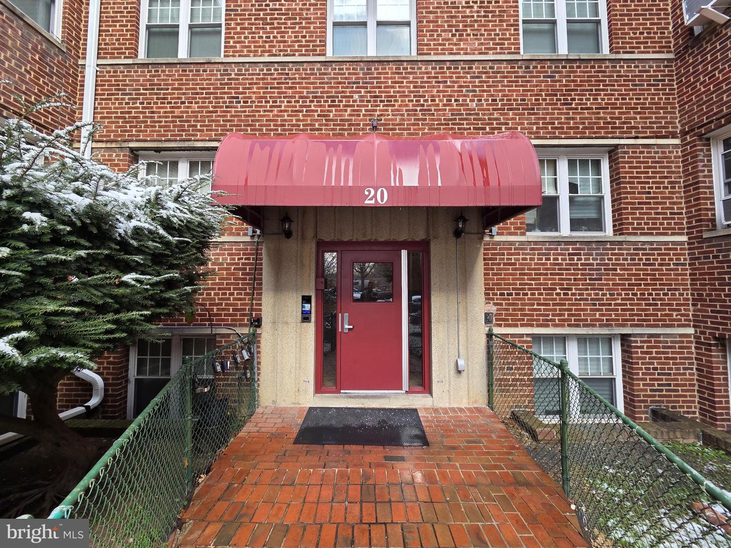 20 CHESAPEAKE ST SE #38, WASHINGTON, District Of Columbia 20032, 1 Bedroom Bedrooms, 2 Rooms Rooms,1 BathroomBathrooms,Residential,For sale,20 CHESAPEAKE ST SE #38,DCDC2235210 MLS # DCDC2235210 20 CHESAPEAKE ST SE #38, WASHINGTON, District Of Columbia 20032, 1 Bedroom Bedrooms, 2 Rooms Rooms,1 BathroomBathrooms,Residential,For sale,20 CHESAPEAKE ST SE #38,DCDC2235210 MLS # DCDC2235210