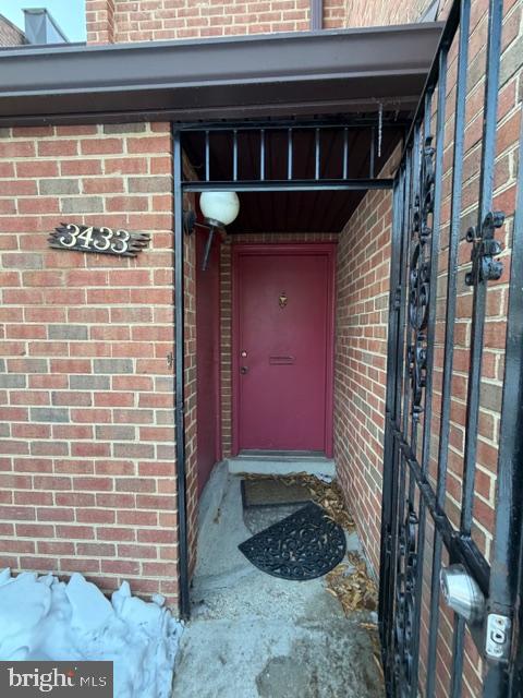 3433 SUMMIT CT NE #3433, WASHINGTON, District Of Columbia 20018, 2 Bedrooms Bedrooms, ,1 BathroomBathrooms,Residential,For sale,3433 SUMMIT CT NE #3433,DCDC2235234 MLS # DCDC2235234