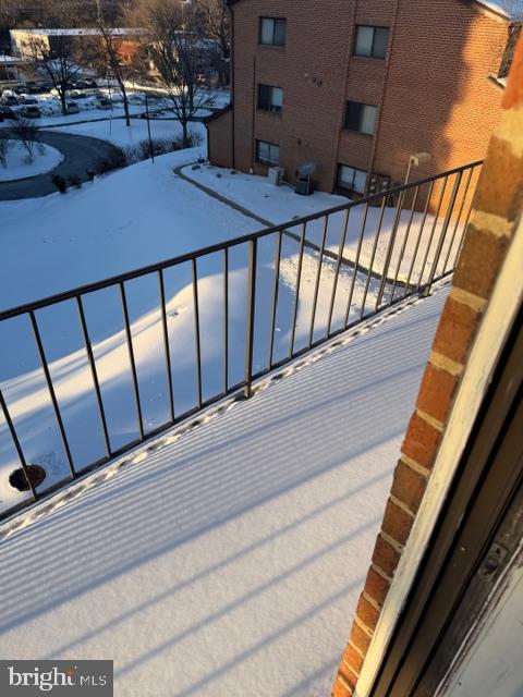 3433 SUMMIT CT NE #3433, WASHINGTON, District Of Columbia 20018, 2 Bedrooms Bedrooms, ,1 BathroomBathrooms,Residential,For sale,3433 SUMMIT CT NE #3433,DCDC2235234 MLS # DCDC2235234