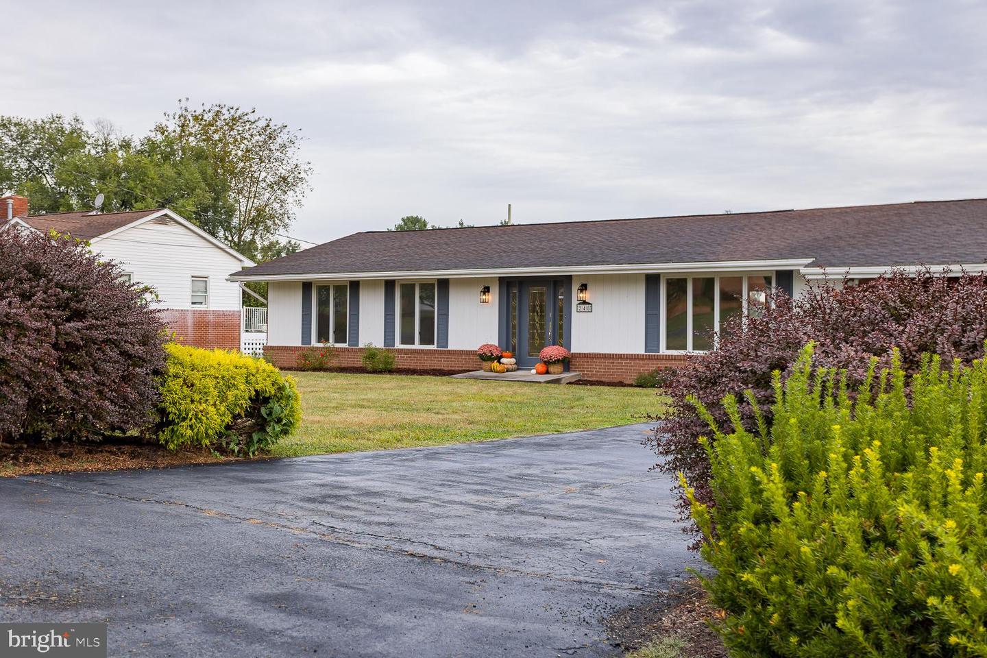 248 SHENVALEE DR, NEW MARKET, Virginia 22844, 4 Bedrooms Bedrooms, ,2 BathroomsBathrooms,Residential,For sale,248 SHENVALEE DR,VASH2013218 MLS # VASH2013218