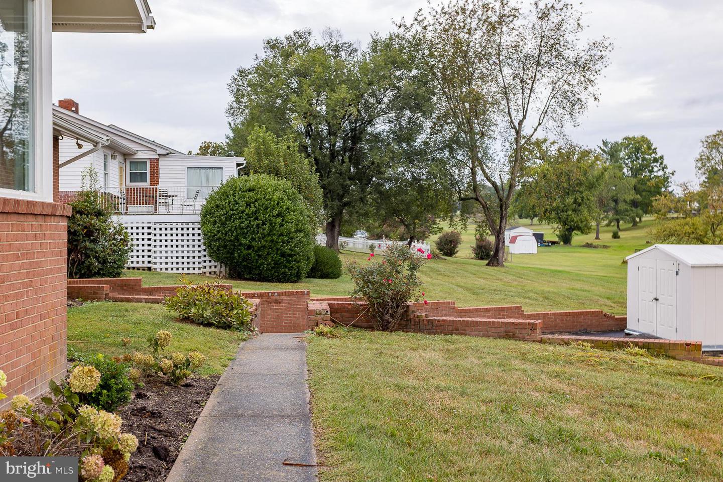 248 SHENVALEE DR, NEW MARKET, Virginia 22844, 4 Bedrooms Bedrooms, ,2 BathroomsBathrooms,Residential,For sale,248 SHENVALEE DR,VASH2013218 MLS # VASH2013218