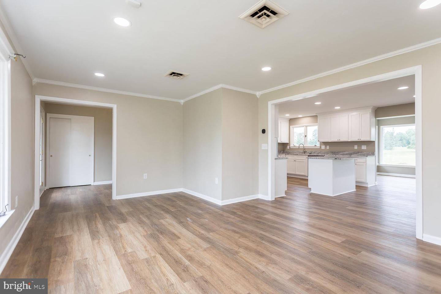 248 SHENVALEE DR, NEW MARKET, Virginia 22844, 4 Bedrooms Bedrooms, ,2 BathroomsBathrooms,Residential,For sale,248 SHENVALEE DR,VASH2013218 MLS # VASH2013218