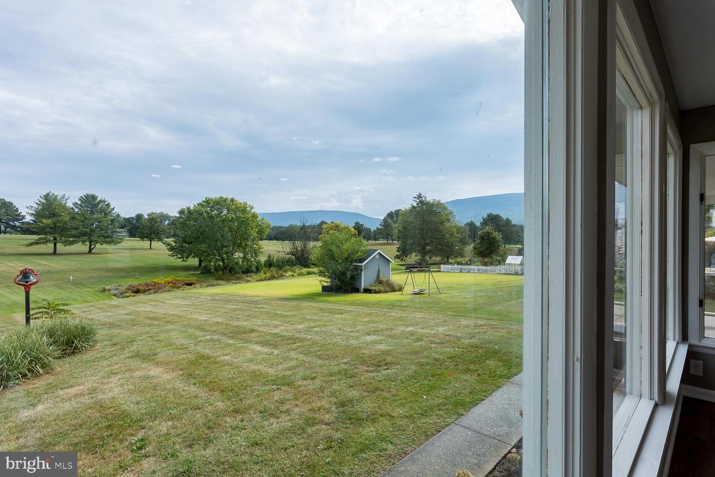 248 SHENVALEE DR, NEW MARKET, Virginia 22844, 4 Bedrooms Bedrooms, ,2 BathroomsBathrooms,Residential,For sale,248 SHENVALEE DR,VASH2013218 MLS # VASH2013218