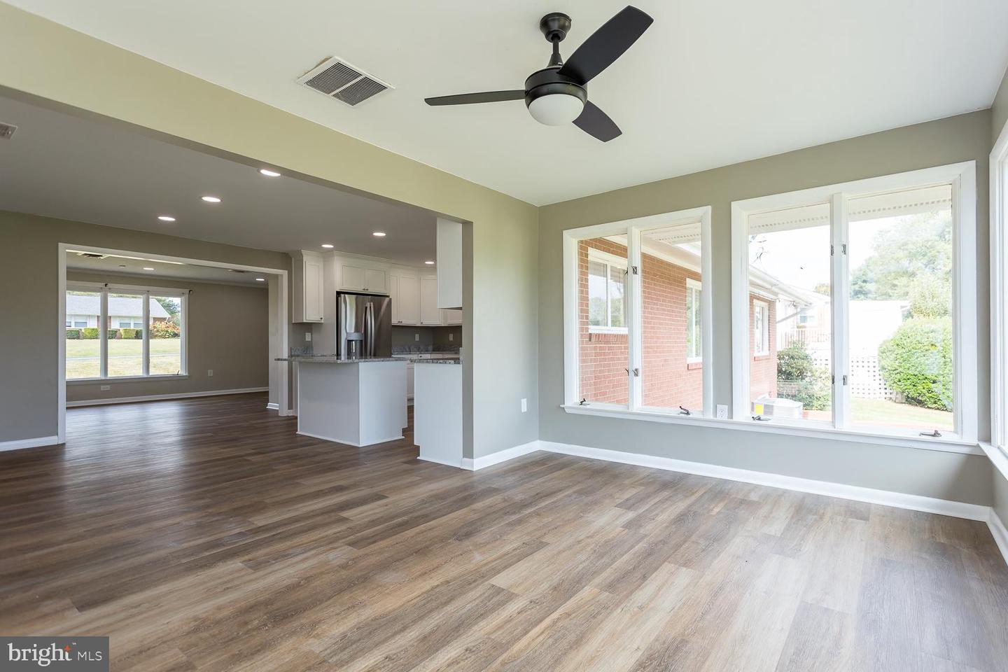 248 SHENVALEE DR, NEW MARKET, Virginia 22844, 4 Bedrooms Bedrooms, ,2 BathroomsBathrooms,Residential,For sale,248 SHENVALEE DR,VASH2013218 MLS # VASH2013218