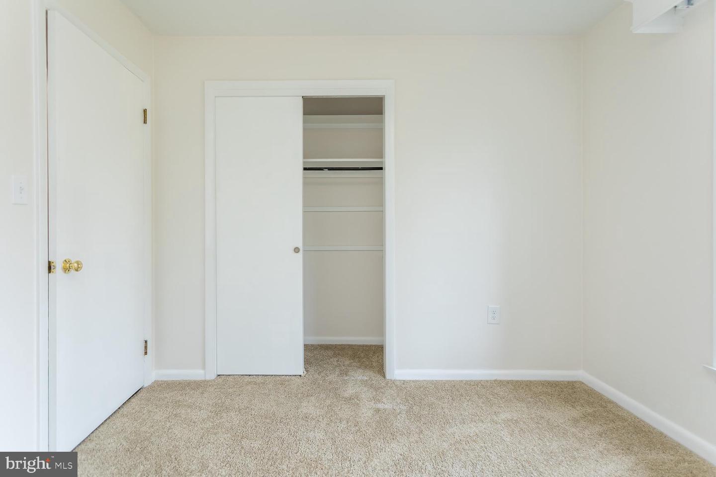 248 SHENVALEE DR, NEW MARKET, Virginia 22844, 4 Bedrooms Bedrooms, ,2 BathroomsBathrooms,Residential,For sale,248 SHENVALEE DR,VASH2013218 MLS # VASH2013218