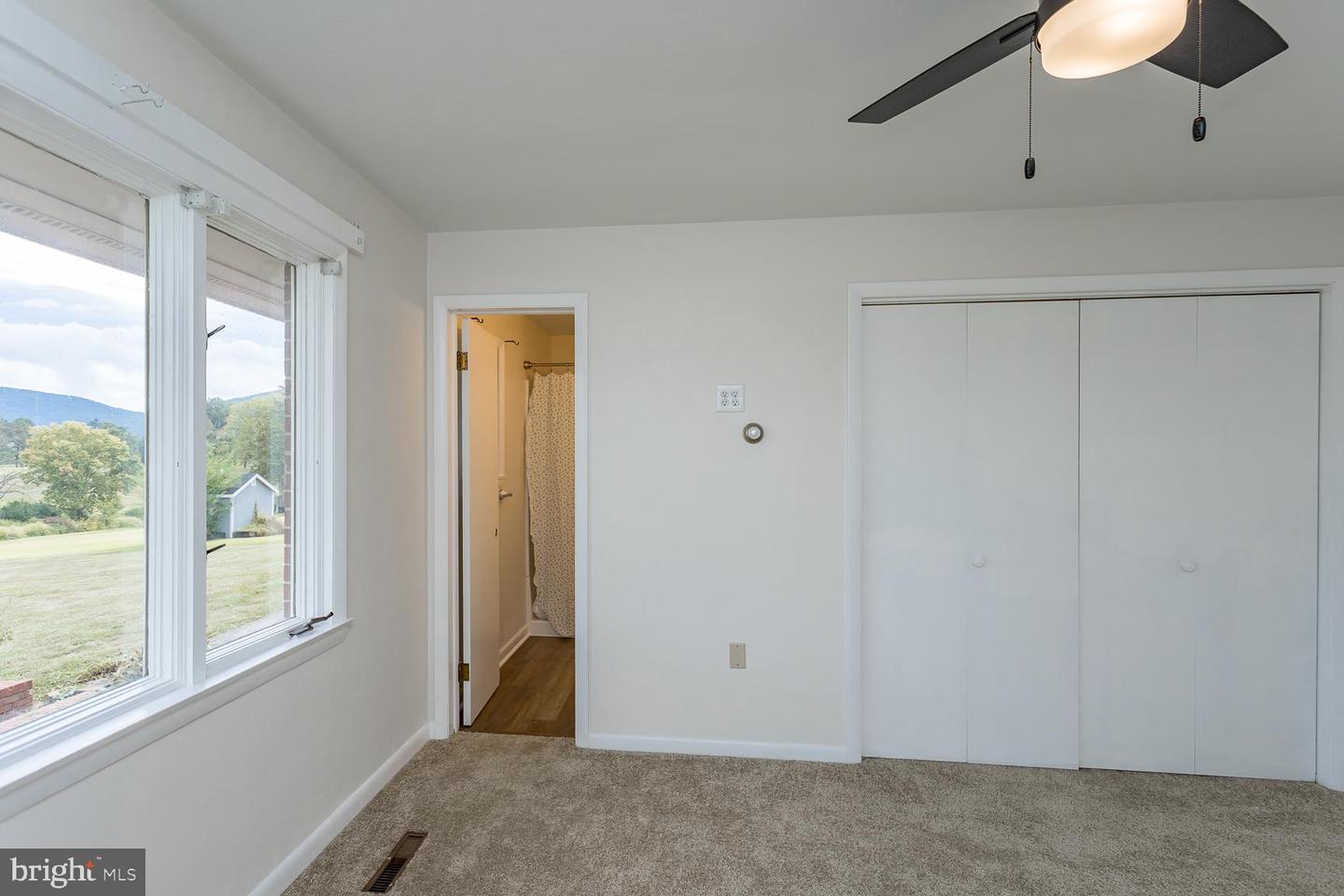 248 SHENVALEE DR, NEW MARKET, Virginia 22844, 4 Bedrooms Bedrooms, ,2 BathroomsBathrooms,Residential,For sale,248 SHENVALEE DR,VASH2013218 MLS # VASH2013218