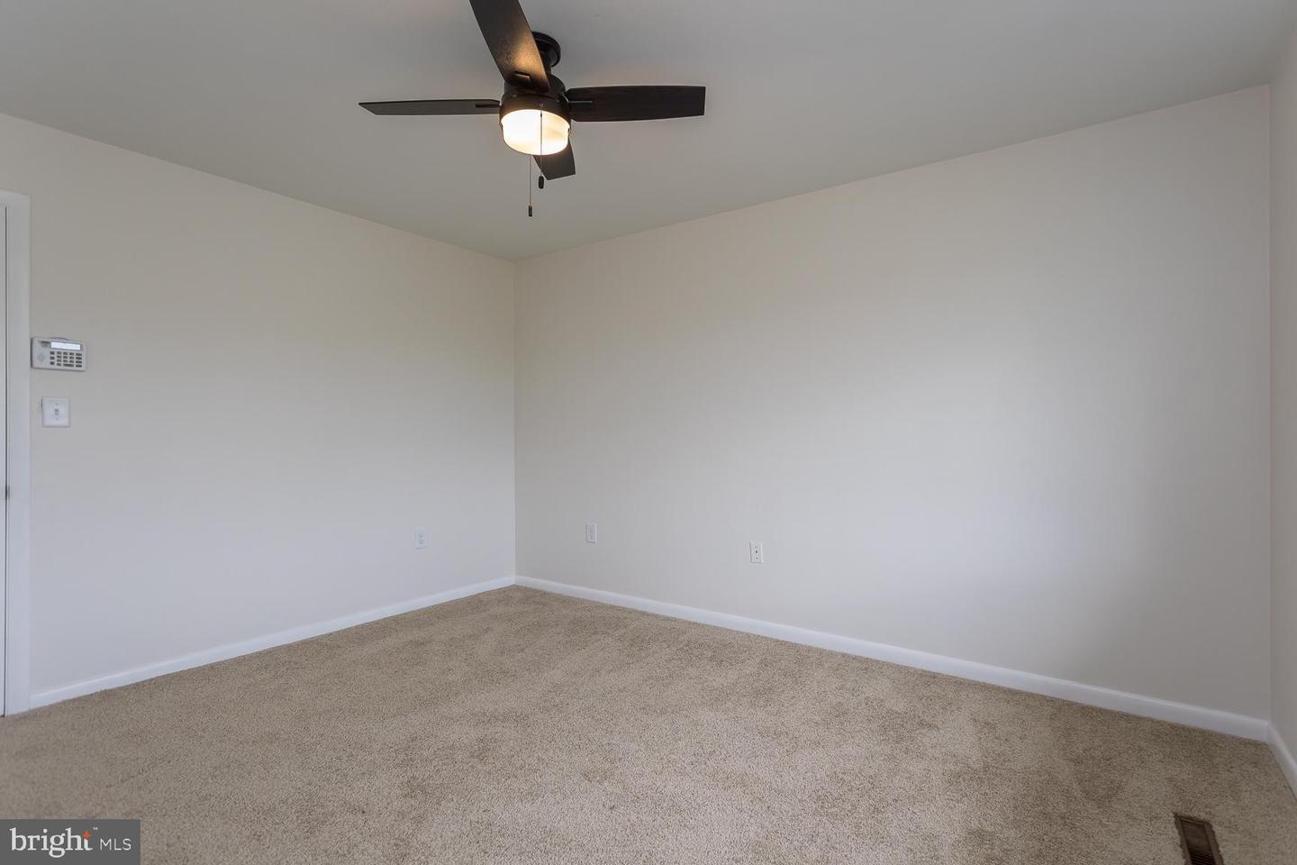 248 SHENVALEE DR, NEW MARKET, Virginia 22844, 4 Bedrooms Bedrooms, ,2 BathroomsBathrooms,Residential,For sale,248 SHENVALEE DR,VASH2013218 MLS # VASH2013218