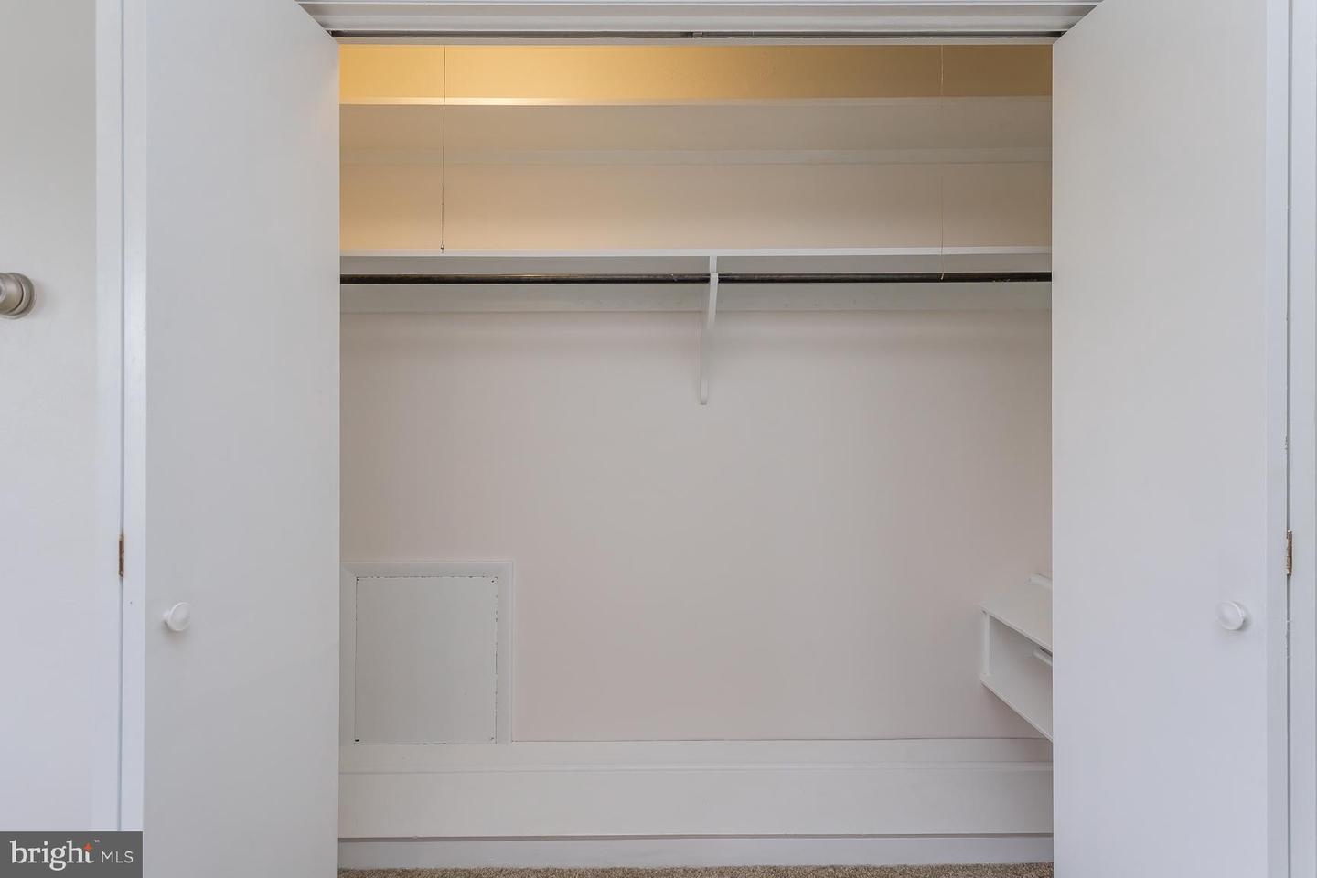 248 SHENVALEE DR, NEW MARKET, Virginia 22844, 4 Bedrooms Bedrooms, ,2 BathroomsBathrooms,Residential,For sale,248 SHENVALEE DR,VASH2013218 MLS # VASH2013218